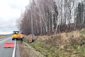 „Budowa napowietrznej linii oświetlenia ulicznego w miejscowości Glinik” - img_20211124_140040_Q50eaNa.jpg