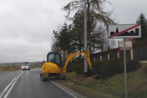 „Budowa napowietrznej linii oświetlenia ulicznego w miejscowości Glinik” - img_20211220_105824.jpg