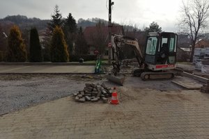 Utwardzenie placu - prace w trakcie realizacji - 4005.jpg