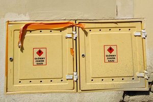 Realizacja Inwestycji - Elewacja budynku oraz izolacja fundamentów - 201810121012020.jpg