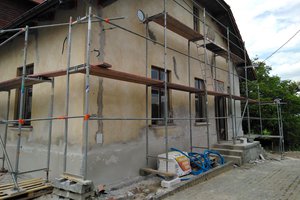 Realizacja Inwestycji - Elewacja budynku oraz izolacja fundamentów - 2018101223024.jpg