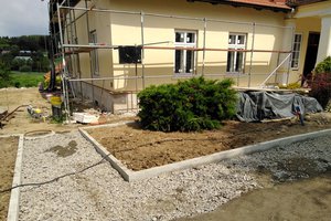 Realizacja Inwestycji - Elewacja budynku oraz izolacja fundamentów - 2018101224020.jpg