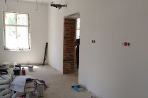 Realizacja Inwestycji - prace wewnątrz budynku - 2018101223025.jpg