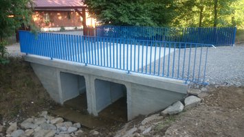 Przebudowa przepustu na potoku Iwierna w ciągu drogi Brzeziny - Jaszczurowa - Dzilik