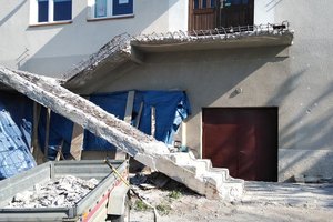 Inwestycja w trakcie realizacji - 2003.jpg