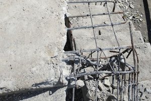 Inwestycja w trakcie realizacji - 2005.jpg