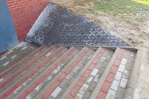 Inwestycja w trakcie realizacji - 2003.jpg