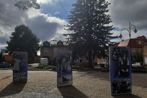 Ukradzione dzieciństwo - 002.jpg