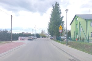 W trakcje realizacji- Budowa oświetlenia - img_20240404_141354.jpg