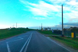 W trakcje realizacji- Oświetlenie przy dr wojewódzkiej Nr 986 w m. Wielopole Skrzyńskie - img_20240405_073531.jpg