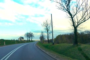 W trakcje realizacji- Oświetlenie przy dr wojewódzkiej Nr 986 w m. Wielopole Skrzyńskie - img_20240405_073539.jpg