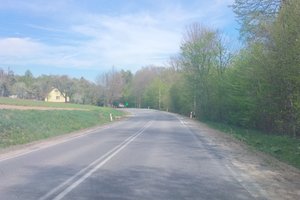 W trakcje realizacji- Oświetlenie przy dr wojewódzkiej Nr 986 w m. Wielopole Skrzyńskie - img_20240409_120904.jpg