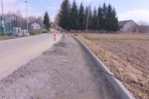 W trakcje realizacji- Przebudowa drogi - img_20240304_112524.jpg