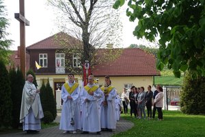67 rocznica pożaru baraku szkolnego w Wielopolu Skrzyńskim - 09818.jpg