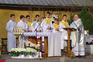 67 rocznica pożaru baraku szkolnego w Wielopolu Skrzyńskim - 09849.jpg