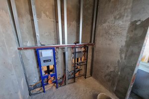 Roboty budowlane w zakresie modernizacji toalet w Szkole Podstawowej w Brzezinach - 89.jpg