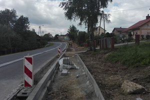 Inwestycja w trakcie realizacji - 201706142_chodnik_005.jpg