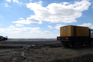 Wykonywanie odwiertu - Broniszów - img_1066.jpg