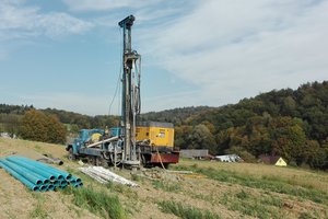 Wykonywanie odwiertu - 003.jpg