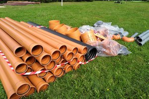 Inwestycja w trakcie realizacji (II Etap): ocieplenie fundamentów oraz wykonanie nowej odbojówki z kosztki brukowej - 20170918_0001.jpg