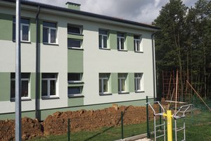 Inwestycja w trakcie realizacji (II Etap): ocieplenie fundamentów oraz wykonanie nowej odbojówki z kosztki brukowej - 20170919_0008.jpg