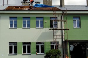 Inwestycja w trakcie realizacji (II Etap): wymiana pokrycia dachowego - 20170633_002.jpg