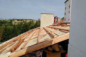 Inwestycja w trakcie realizacji (II Etap): wymiana pokrycia dachowego - 20170634_010.jpg