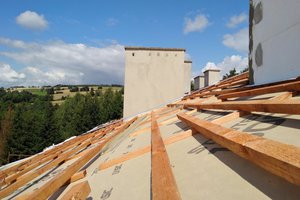 Inwestycja w trakcie realizacji (II Etap): wymiana pokrycia dachowego - 20170908_0003.jpg