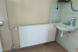 Inwestycja w trakcie realizacji (I Etap): wymiana oświetlenia na energooszczędne typu LED, remont instalacji CO - img_20170817_125829.jpg