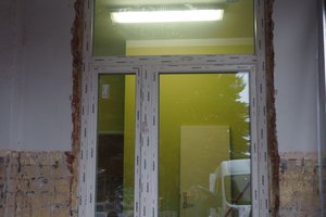 Inwestycja w trakcie realizacji: prace związane z ociepleniem elewacji budynku oraz zabezpieczeniem przeciw-wilgociowym i ociepleniem fundamentów - 20170911_0007.jpg