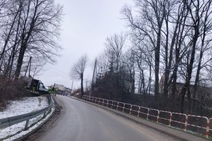 W trakcje realizacji - Oświetlenie przy dr Wielopole - Sośnice - img_20240208_105042.jpg