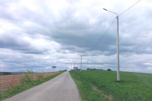 W trakcje realizacji- Oświetlenie przy dr Wielopole -Wytrząska - img_20240418_131502.jpg