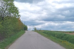 W trakcje realizacji- Oświetlenie przy dr Wielopole -Wytrząska - img_20240418_131615.jpg