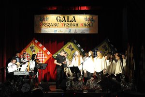Gala Orszaku III Króli w Wielopolu Skrzyńskim - 20180112_0001.jpg