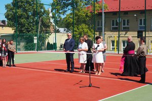 uroczyste oddanie do użytku boiska sportowego - 20180406_0014.jpg