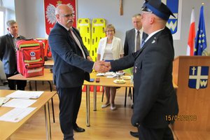 przekazanie sprzętu dla OSP - 20180406_0003.jpg