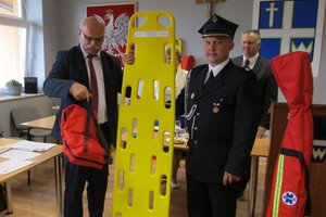 przekazanie sprzętu dla OSP - 20180406_0008.jpg
