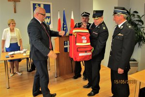 przekazanie sprzętu dla OSP - 20180406_0011.jpg