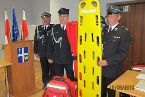 przekazanie sprzętu dla OSP - 20180406_0013.jpg