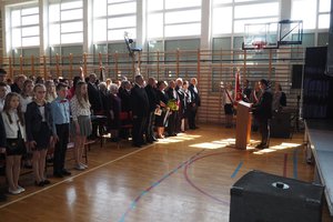 uroczyste-nadanie-sztandaru-szkole-podstawowej-im-tadeusza-marii-kantora-w-wielopolu-skrzynskim - 20180406_0011.jpg