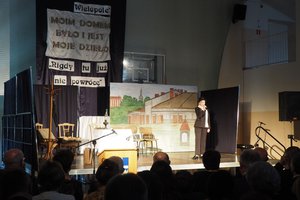 uroczyste-nadanie-sztandaru-szkole-podstawowej-im-tadeusza-marii-kantora-w-wielopolu-skrzynskim - 20180406_0024.jpg