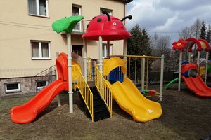 Dostawa wyposażenia placu zabaw - 1006.jpg