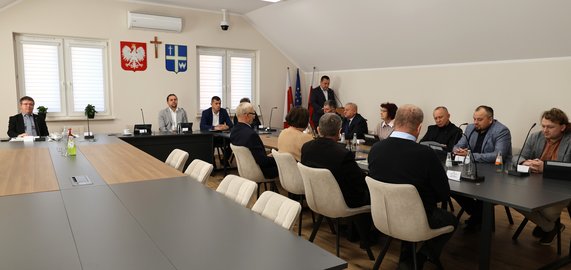 XVIII Nadzwyczajna Sesja Rady Gminy w Wielopolu Skrzyńskim