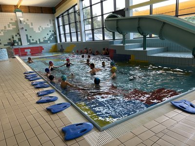 ABC pływania - zajęcia sportowe ukierunkowane na naukę pływania