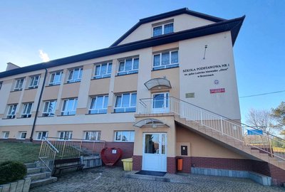 „Poprawa jakości oferty edukacyjnej samorządowych Szkół Podstawowych z terenu Gminy Wielopole Skrzyńskie". - Część II – Roboty budowlane w zakresie modernizacji toalet w SP Brzeziny.