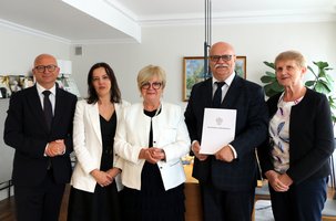 „Kompleksowa przebudowa drogi wewnętrznej nr GL 3 Glinik – Lipowiec, w km 0+000-0+547 oraz budowa mostu w ciągu drogi na rzece Wielopolka w miejscowości Glinik ”