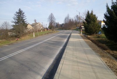 Budowa chodnika przy drodze wojewódzkiej nr 986 Tuszyma - Ropczyce – Wiśniowa w km 31+705 - 31-778 w m. Glinik