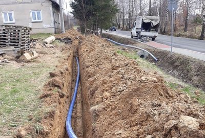 Budowa sieci wodociągowej w miejscowości Broniszów