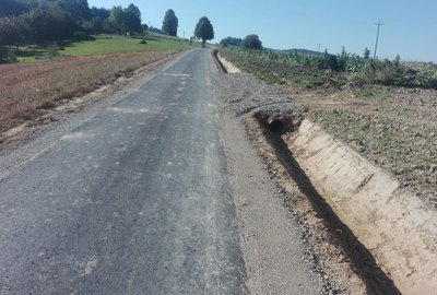 Przebudowa drogi gminnej Brzeziny Łęg