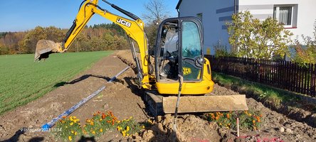 Budowa sieci wodociągowej w miejscowości Broniszów